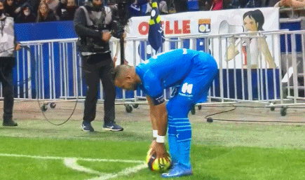 罗威缺阵+克林根不打！开拓者扶正杨瀚森，或迎来生涯第一次首发