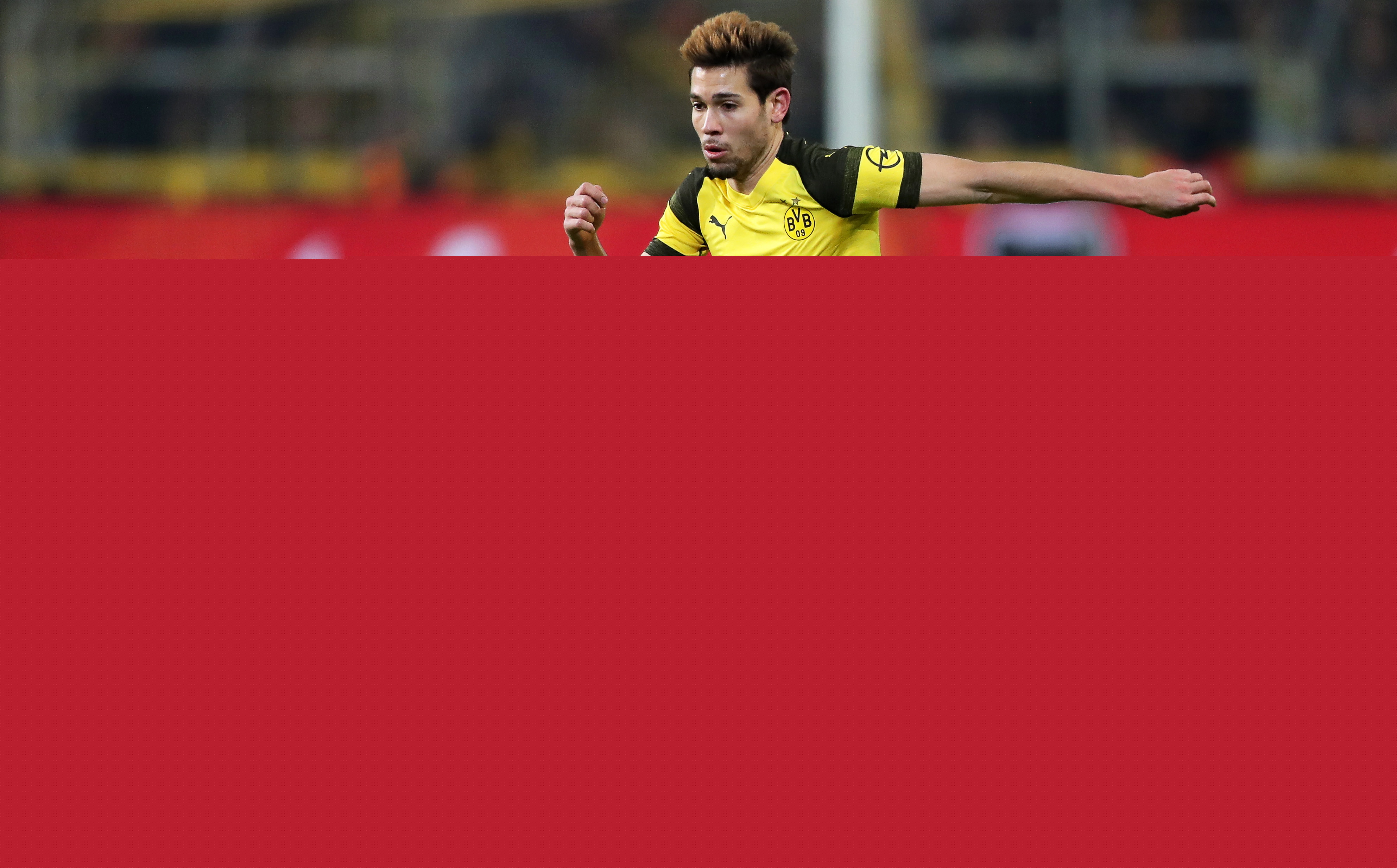 巴萨国王杯大名单：亚马尔、莱万领衔，什琴斯尼病愈回归（巴萨公布国王杯名单：亚马尔、莱万领衔，什琴斯尼病愈复出）