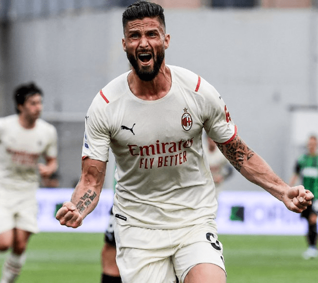 静候足协杯决赛，苏州奥体中心的草皮已换新（足协杯决赛将至，苏州奥体中心草坪焕然一新）