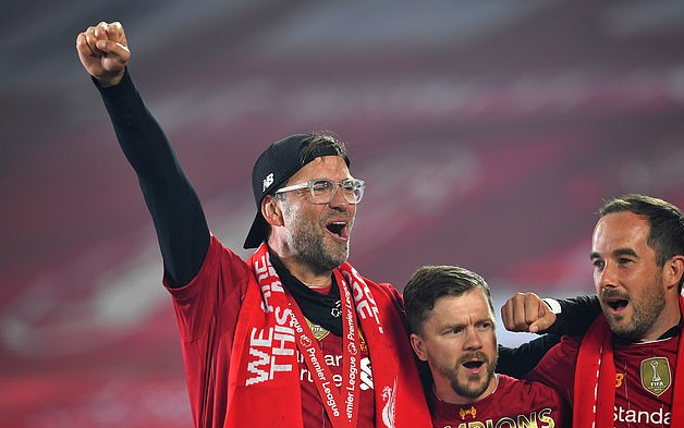 荷媒：滕哈格拒绝重返阿贾克斯，他担忧管理层的不稳定