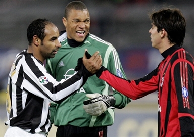 发布会变感谢会，李霄鹏赛后向各方致谢