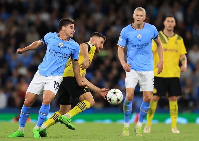 欧洲足球疯狂夜：拜仁造惨案，曼城大胜切尔西爆冷