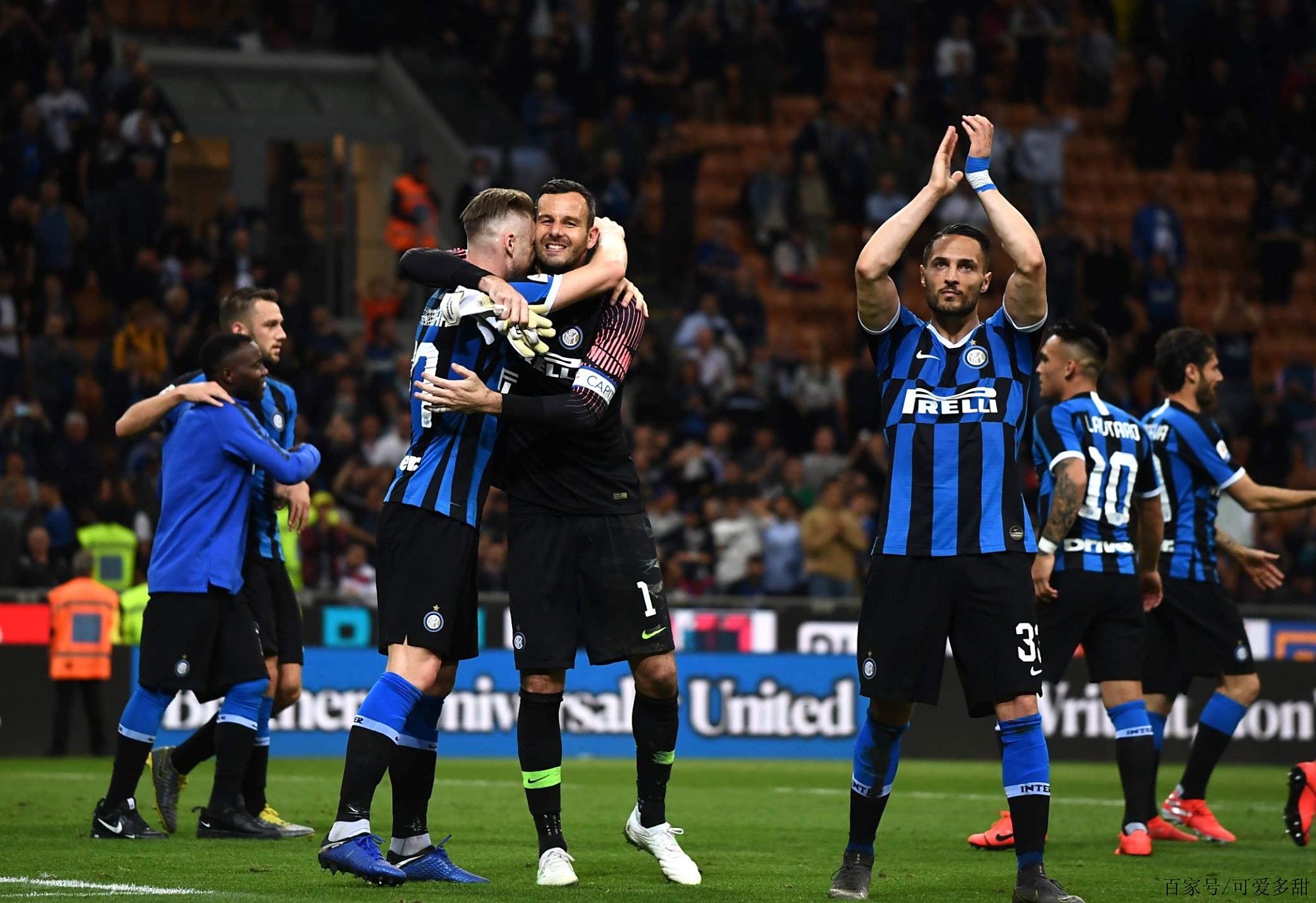 大卫·路易斯：孔蒂曾想带我去那不勒斯，差点和萨里学会抽烟（大卫·路易斯：孔蒂曾欲带我赴那不勒斯，我差点跟萨里学抽烟）