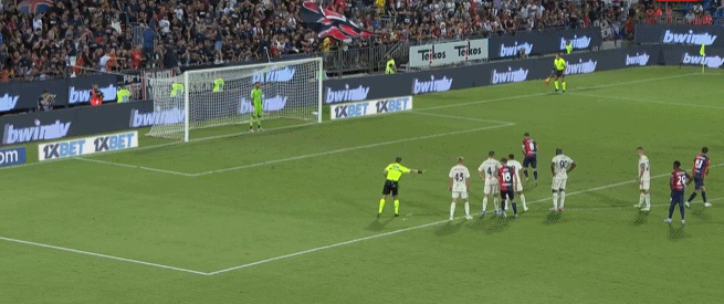 斯帕莱蒂与孔蒂的意甲逆转：那不勒斯击败尤文图斯，迎接新时代