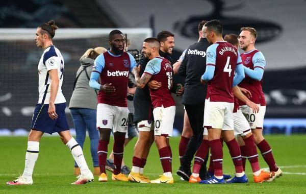 李祥波进攻端自信提升，新赛季表现引期待