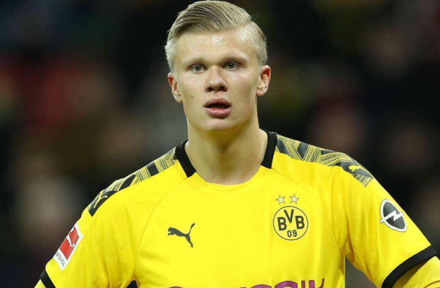 北青：邵佳一善学谦逊沟通强；有球员表态愿意主动争取归队