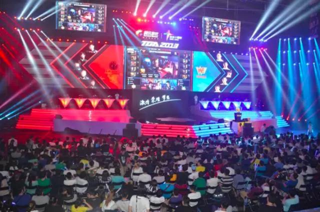 戏剧性的 r3salt - clax 交换在9 Pandas的RMR资格赛活动前几分钟敲定