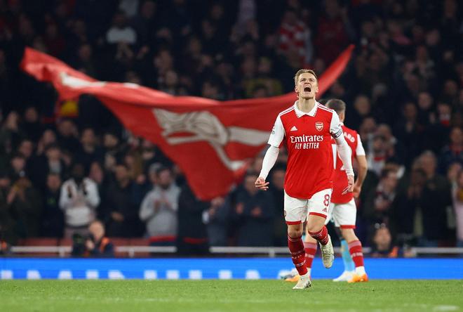 勒伯夫：帕尔默去皇马？这未必是好事；埃斯特旺会是顶尖球员（勒伯夫：帕尔默转投皇马未必明智，埃斯特旺有望跻身顶级球星）