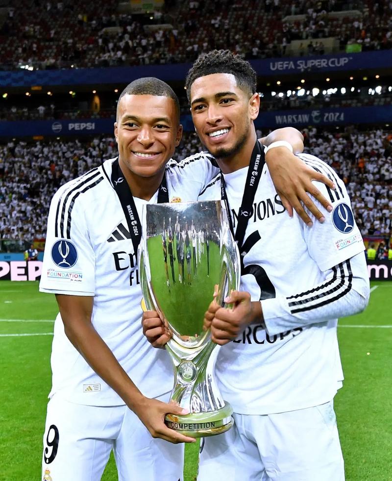 美职联身价更新：梅西再跌300万欧，当前身价1500万欧