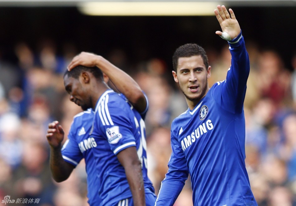 国安四老谈合影：18年足协杯决赛就我们四个在队里，留个纪念（国安四老合影忆2018足协杯：决赛时队内仅剩我们四人，特留纪念）